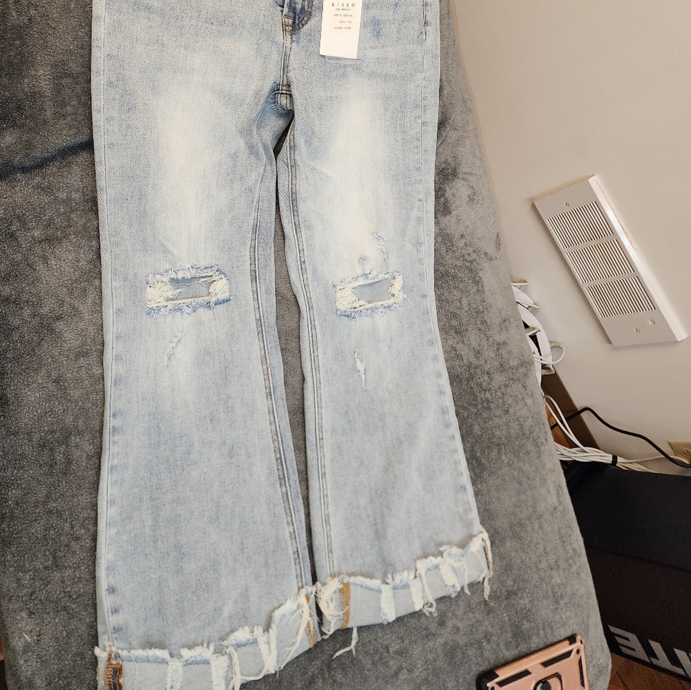 Jeans - Picture 2 of 2